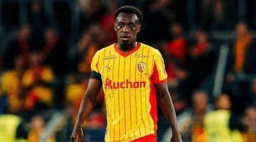 روما يغلق باب عودة سعود عبد الحميد في الشتاء