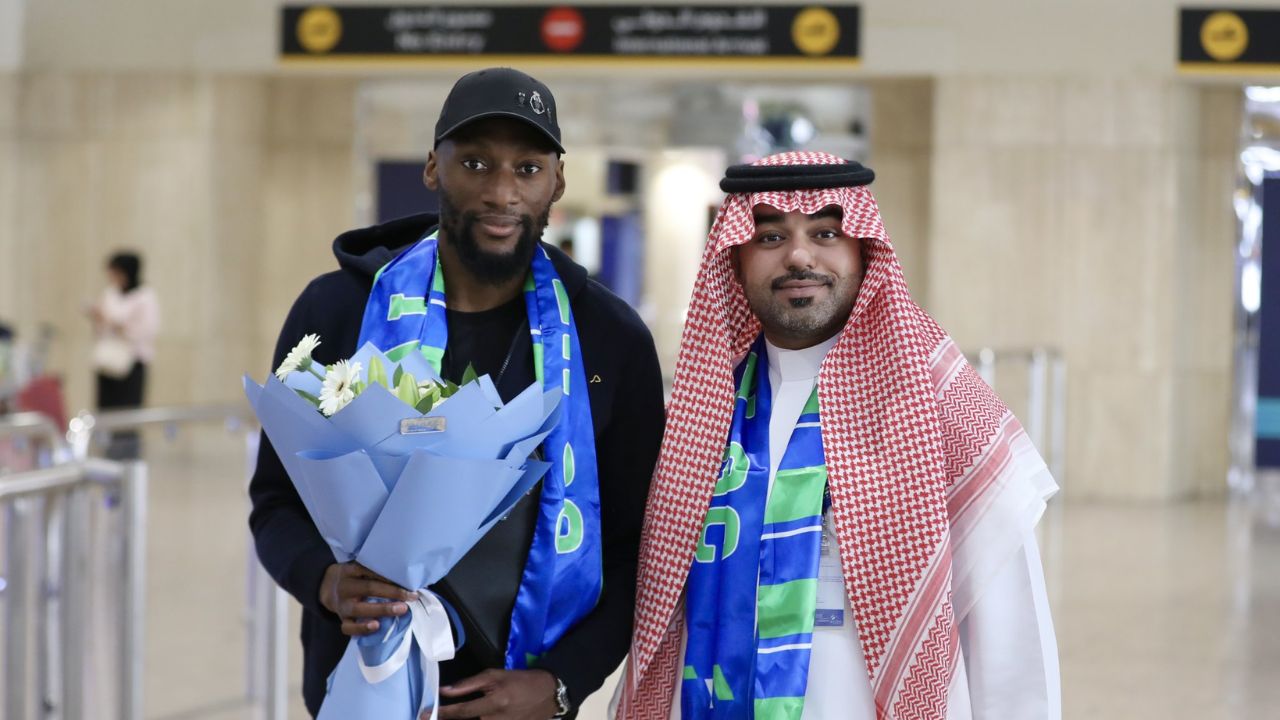 مخالصة نهائية تفصل إيكامبي عن الفتح