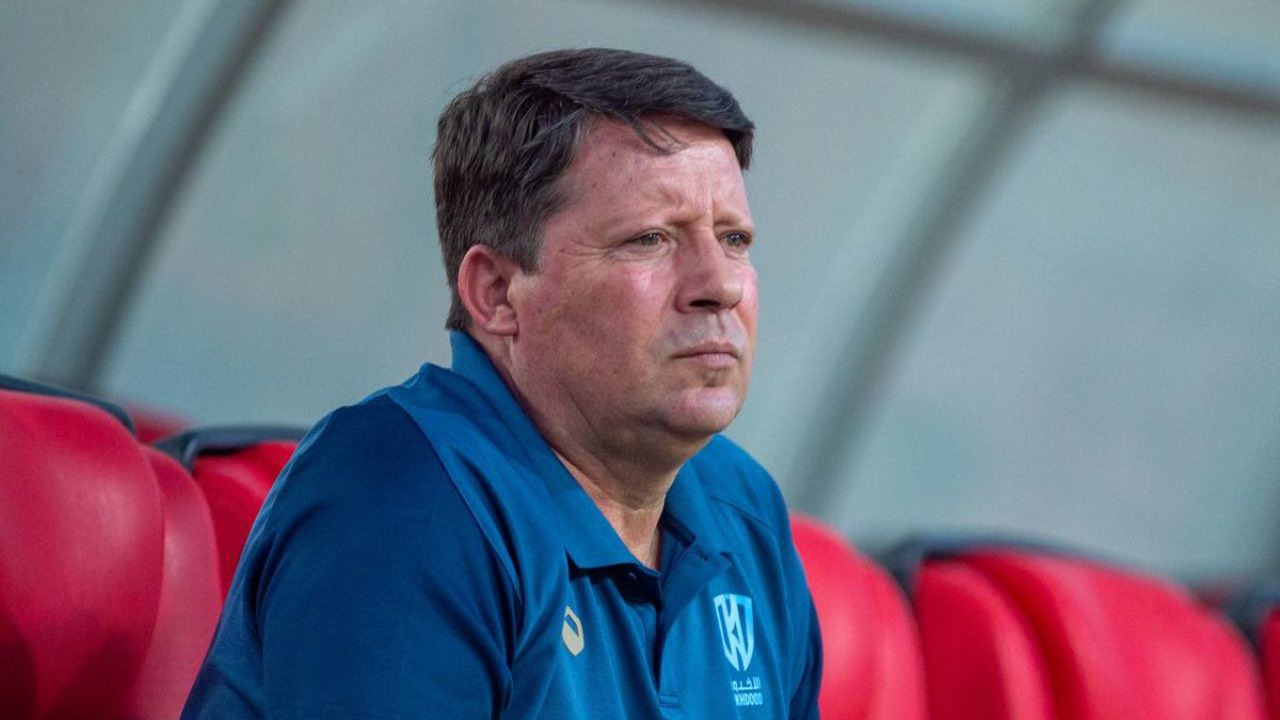 بالتراضي.. باولو سيرجيو يغادر تدريب الأخدود